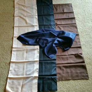 4 NEW☆SATIN EDGE SCARVES